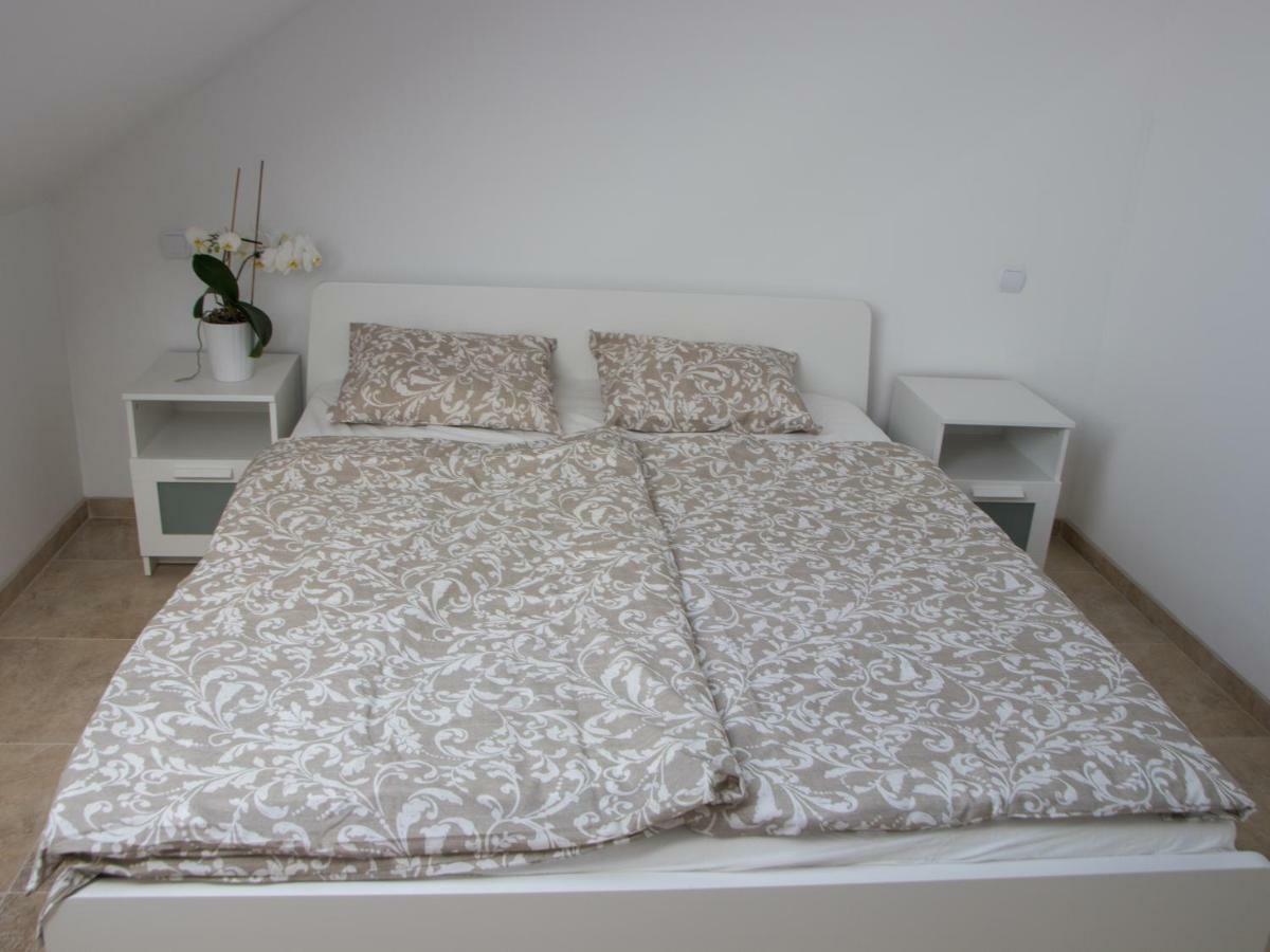 Apartman U Fuxu Zleby Dış mekan fotoğraf